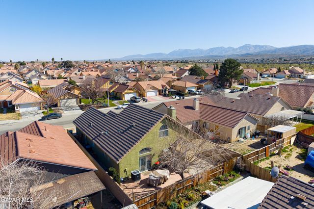 36843 Hillcrest Drive, Palmdale, CA 93552