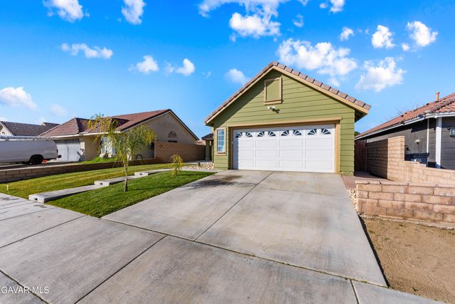 36843 Hillcrest Drive, Palmdale, CA 93552