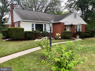 315 S S OLLER AVENUE, Waynesboro, PA 17268