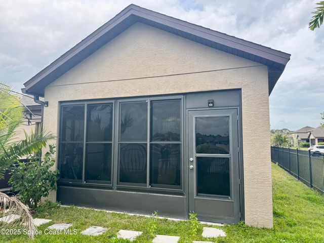 590 Trymore Drive SE, Palm Bay, FL 32909