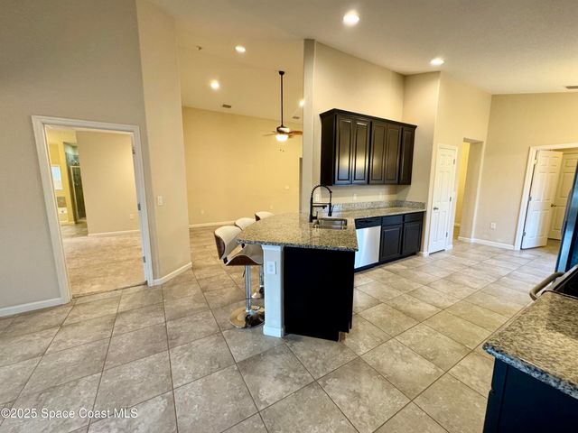 590 Trymore Drive SE, Palm Bay, FL 32909