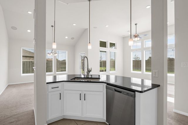 13105 Oleander Bay Lane, Texas City, TX 77568