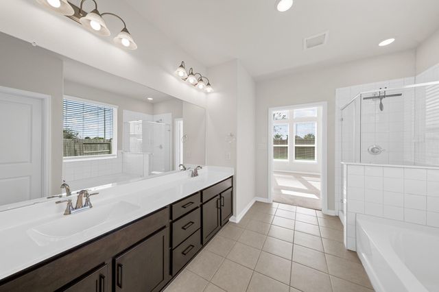 13105 Oleander Bay Lane, Texas City, TX 77568