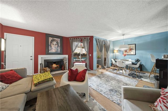 18316 Hatteras Street 26, Tarzana, CA 91356