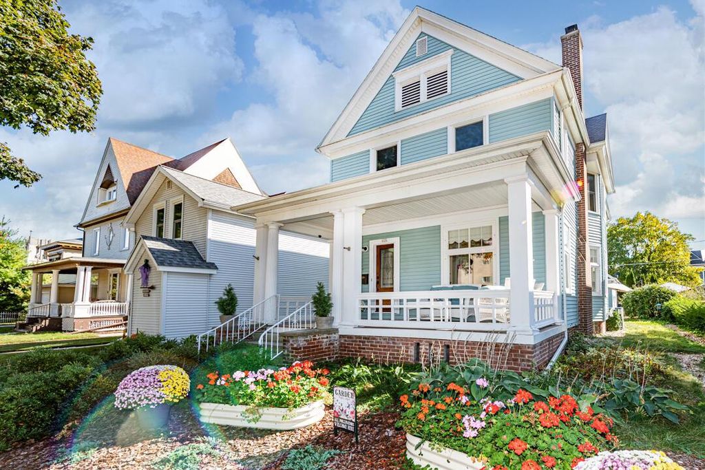 623 St Clair AVENUE, Sheboygan, WI 53081