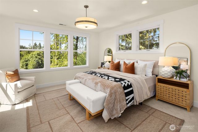 4515 150th Avenue SE, Bellevue, WA 98006