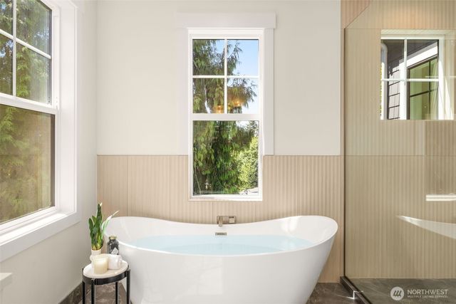 4515 150th Avenue SE, Bellevue, WA 98006