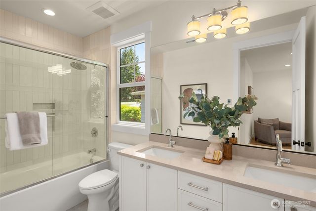 4515 150th Avenue SE, Bellevue, WA 98006