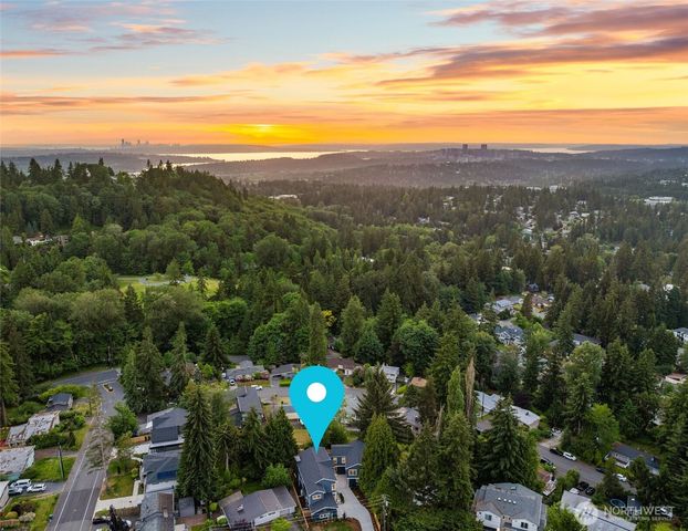 4515 150th Avenue SE, Bellevue, WA 98006