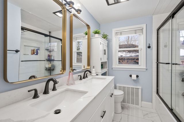 120 Brattle St, Worcester, MA 01606