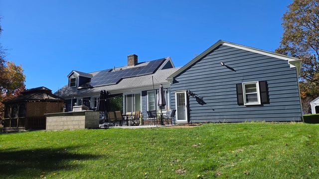 120 Brattle St, Worcester, MA 01606