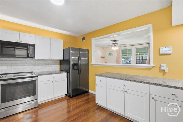 202 Inglewood Drive, Savannah, GA 31406
