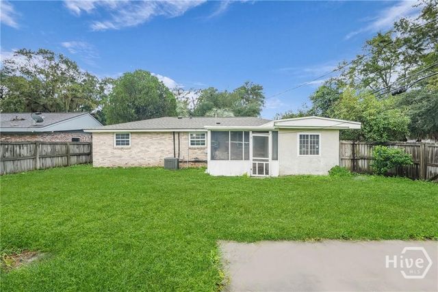 202 Inglewood Drive, Savannah, GA 31406