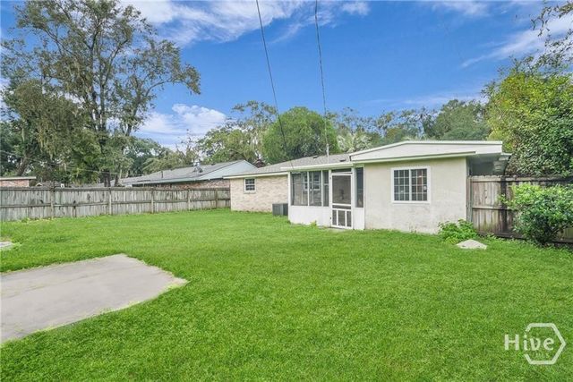 202 Inglewood Drive, Savannah, GA 31406