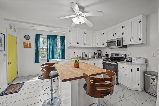 54 Delway Road, East Providence, RI 02914