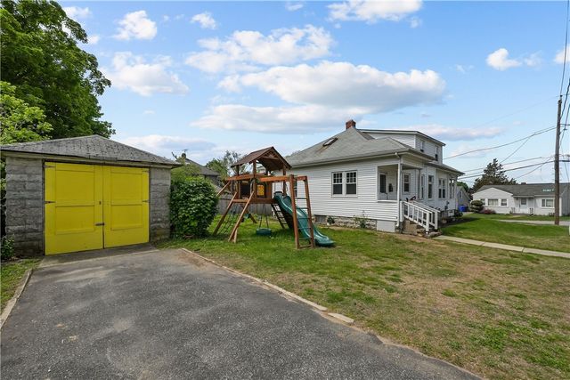 54 Delway Road, East Providence, RI 02914