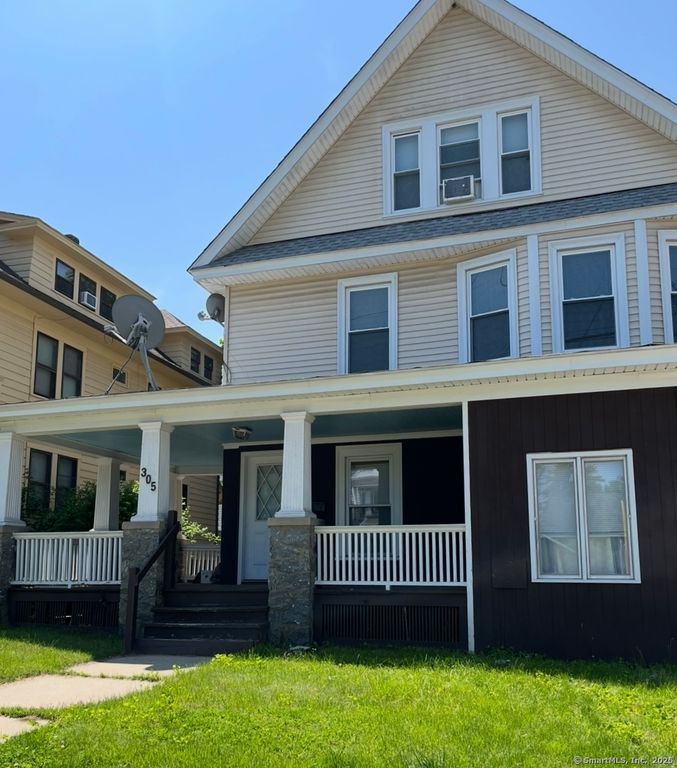 305 Wakelee Avenue 2nd Fl., Ansonia, CT 06401