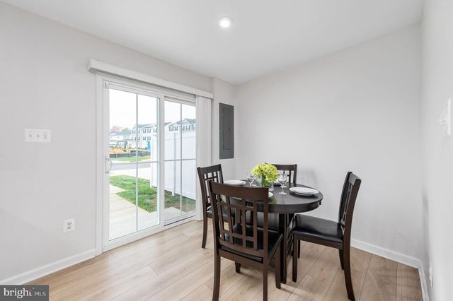 7233 STATESMAN BLVD, Ruther Glen, VA 22546