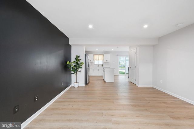 7233 STATESMAN BLVD, Ruther Glen, VA 22546