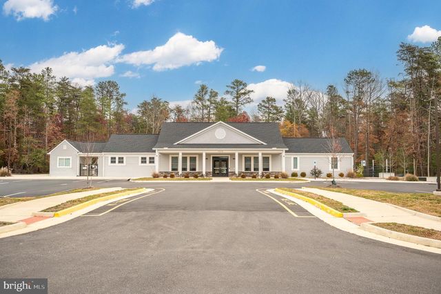 7233 STATESMAN BLVD, Ruther Glen, VA 22546