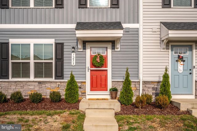 7233 STATESMAN BLVD, Ruther Glen, VA 22546