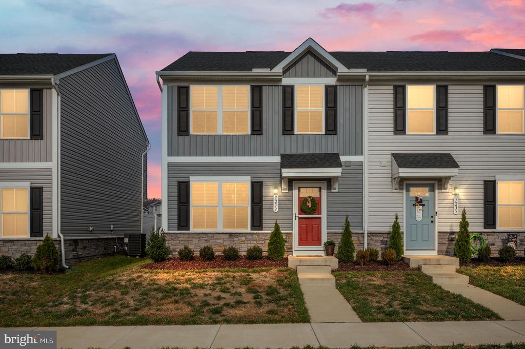 7233 STATESMAN BLVD, Ruther Glen, VA 22546