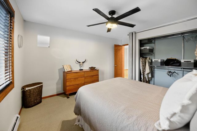 2700 Oxford Street N 135, Roseville, MN 55113