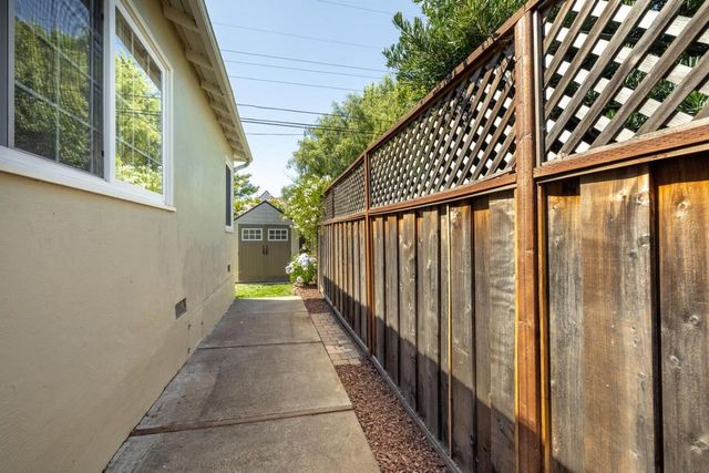 905 Haddon Drive, San Mateo, CA 94402