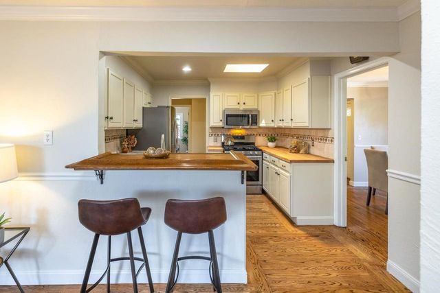 905 Haddon Drive, San Mateo, CA 94402