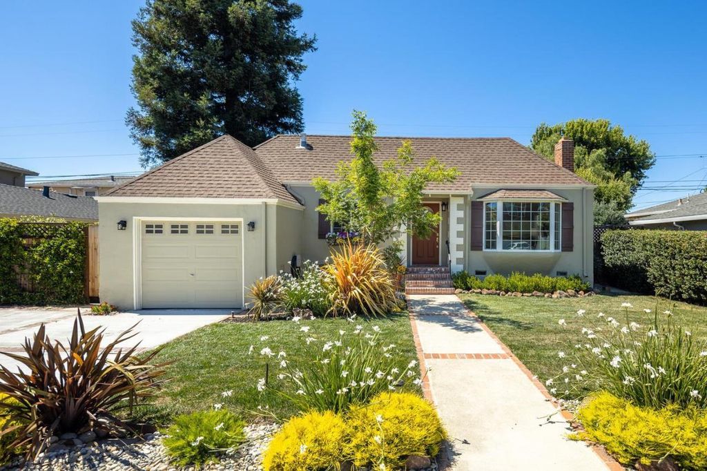 905 Haddon Drive, San Mateo, CA 94402