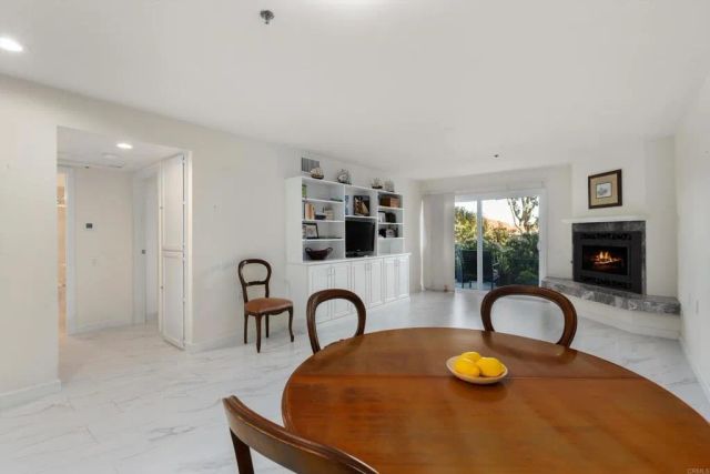 1560 Circa Del Lago D104, San Marcos, CA 92078