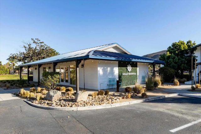 1560 Circa Del Lago D104, San Marcos, CA 92078