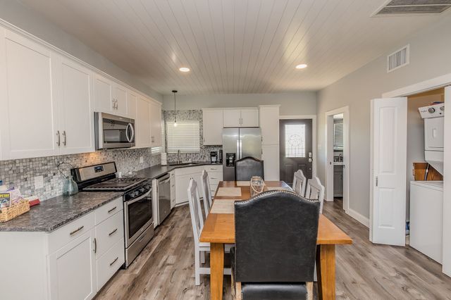 1525 McAdams Road C, Possum Kingdom Lake, TX 76449