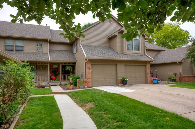1070 50th Street 3D, West Des Moines, IA 50266