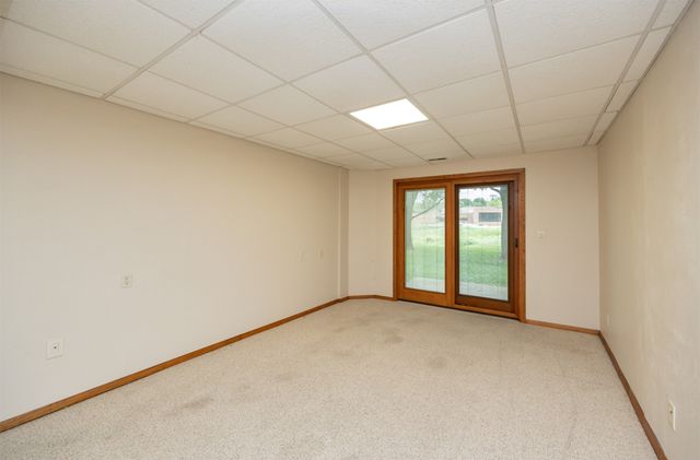 1070 50th Street 3D, West Des Moines, IA 50266