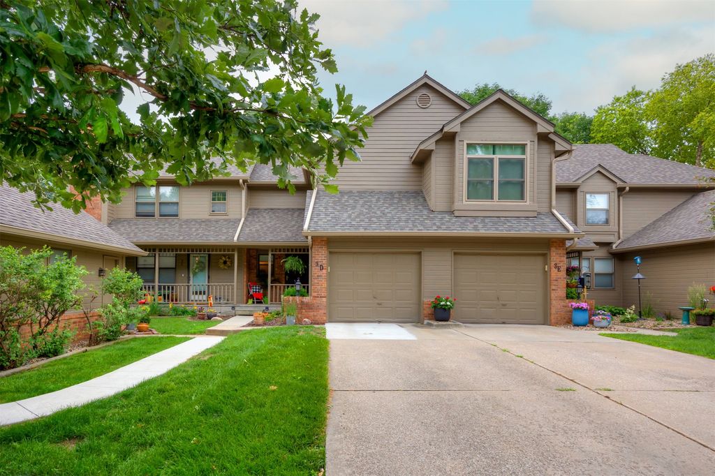 1070 50th Street 3D, West Des Moines, IA 50266