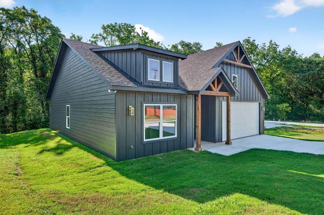 2520 S Scullin Avenue, Denison, TX 75020