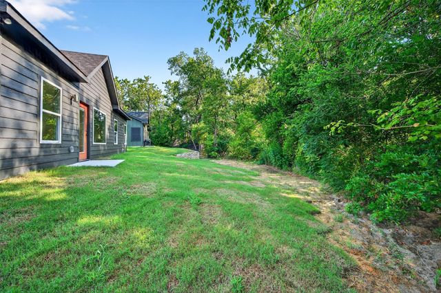 2520 S Scullin Avenue, Denison, TX 75020