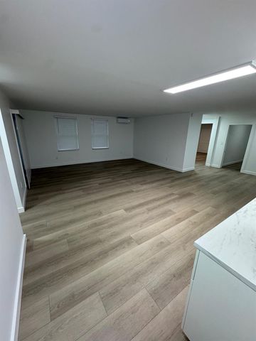 21550 NW 7th Court, Pembroke Pines, FL 33029