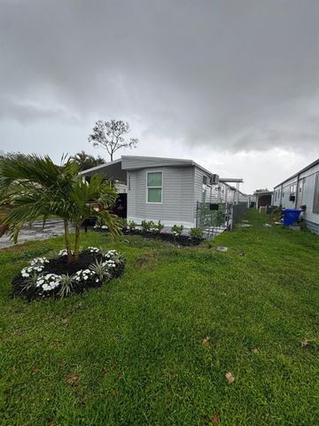 21550 NW 7th Court, Pembroke Pines, FL 33029