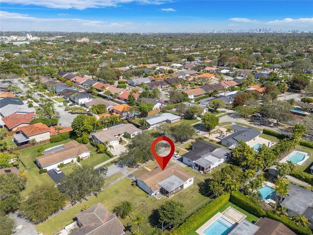 8970 SW 82nd St, Miami, FL 33173