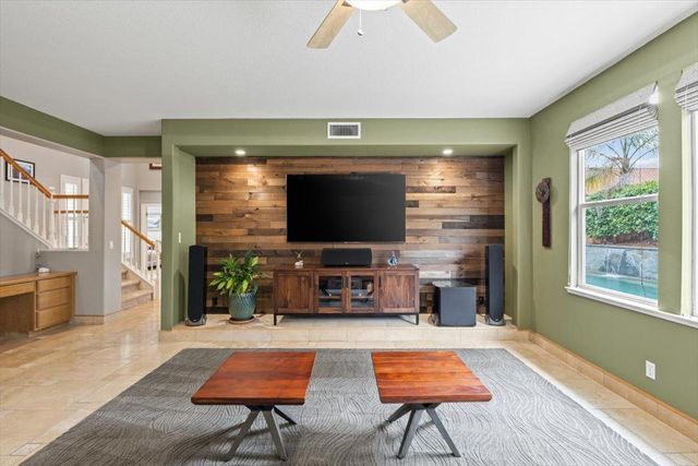 7127 Lyne Bay Dr, Roseville, CA 95747