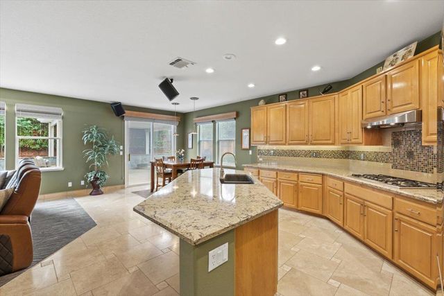 7127 Lyne Bay Dr, Roseville, CA 95747