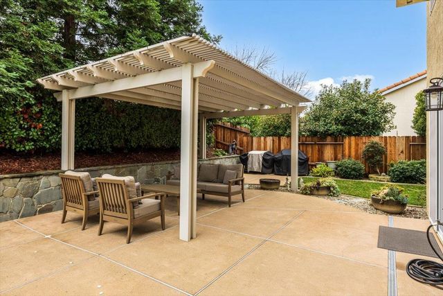 7127 Lyne Bay Dr, Roseville, CA 95747