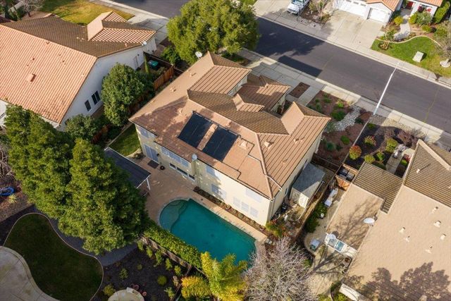 7127 Lyne Bay Dr, Roseville, CA 95747