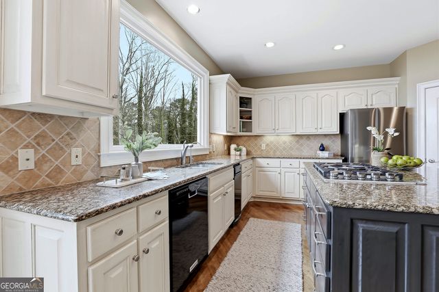 112 Sweetwater Oaks, Peachtree City, GA 30269