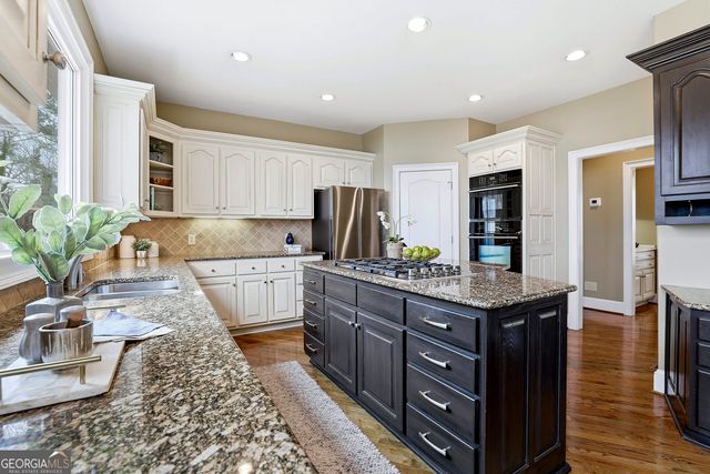 112 Sweetwater Oaks, Peachtree City, GA 30269