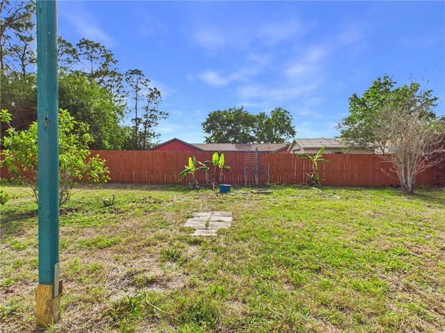 520 Jupiter Boulevard NW, Palm Bay, FL 32907