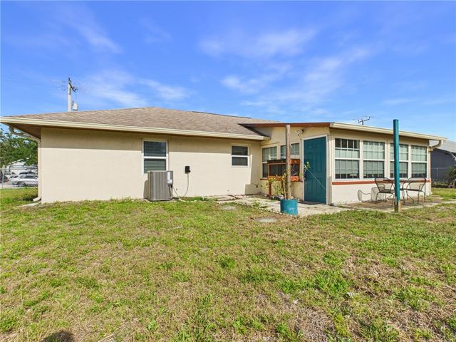 520 Jupiter Boulevard NW, Palm Bay, FL 32907