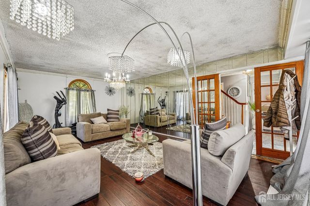 53 53 Genesee Lane, Willingboro, NJ 08046
